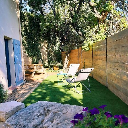 Gîte La Quille - Maison de hameau en Provence pour 4 personnes avec jardin privatif Le Puy-Sainte-Réparade Extérieur photo