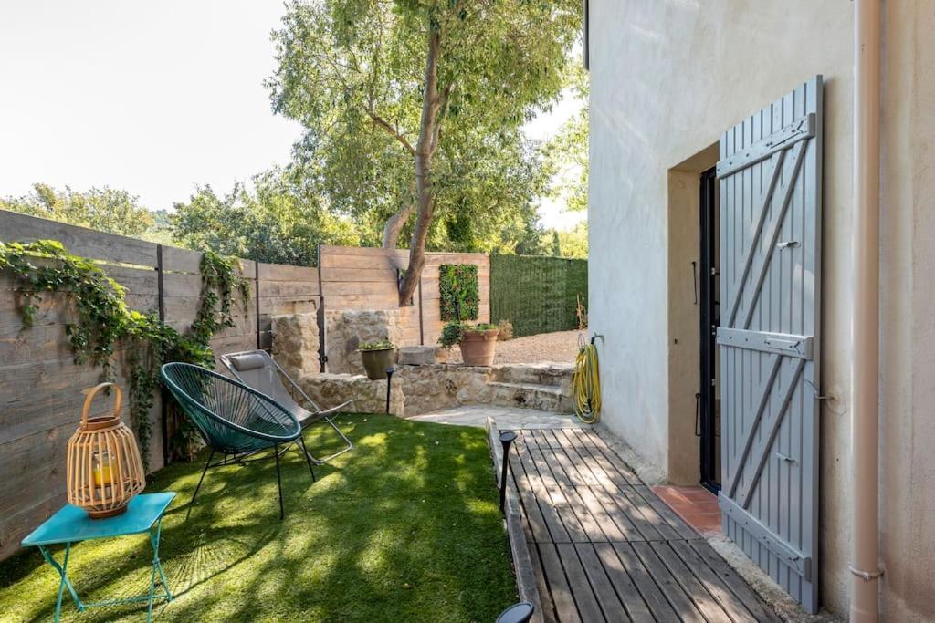 Gîte La Quille - Maison de hameau en Provence pour 4 personnes avec jardin privatif Le Puy-Sainte-Réparade Extérieur photo